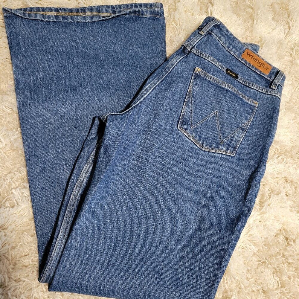Women's Wrangler Flare jeans